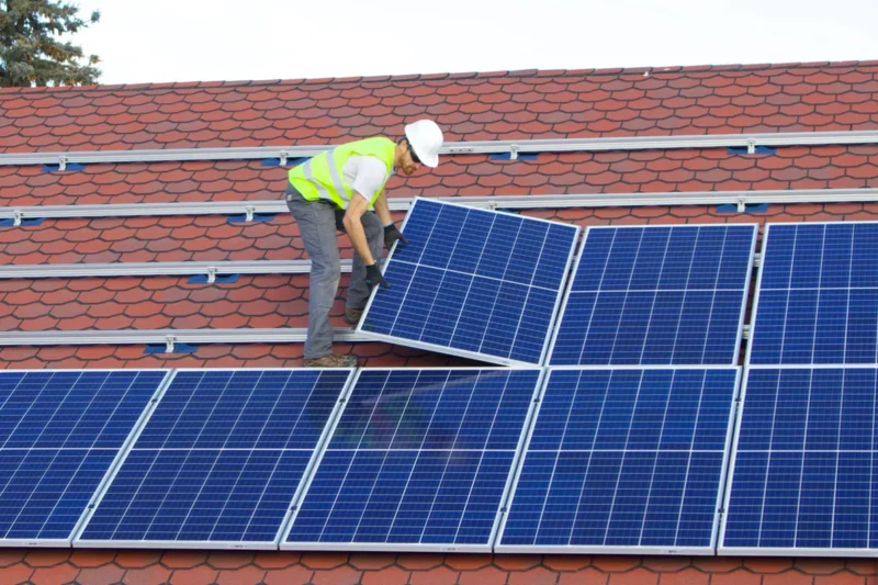 Benefits of Installing Solar Panels on Your Home